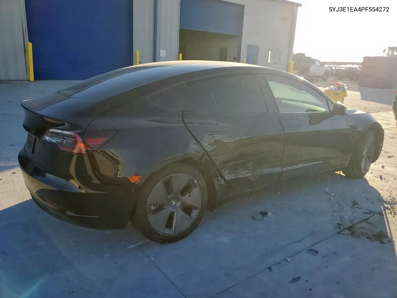 5YJ3E1EA4PF554272 2023 Tesla Model 3
