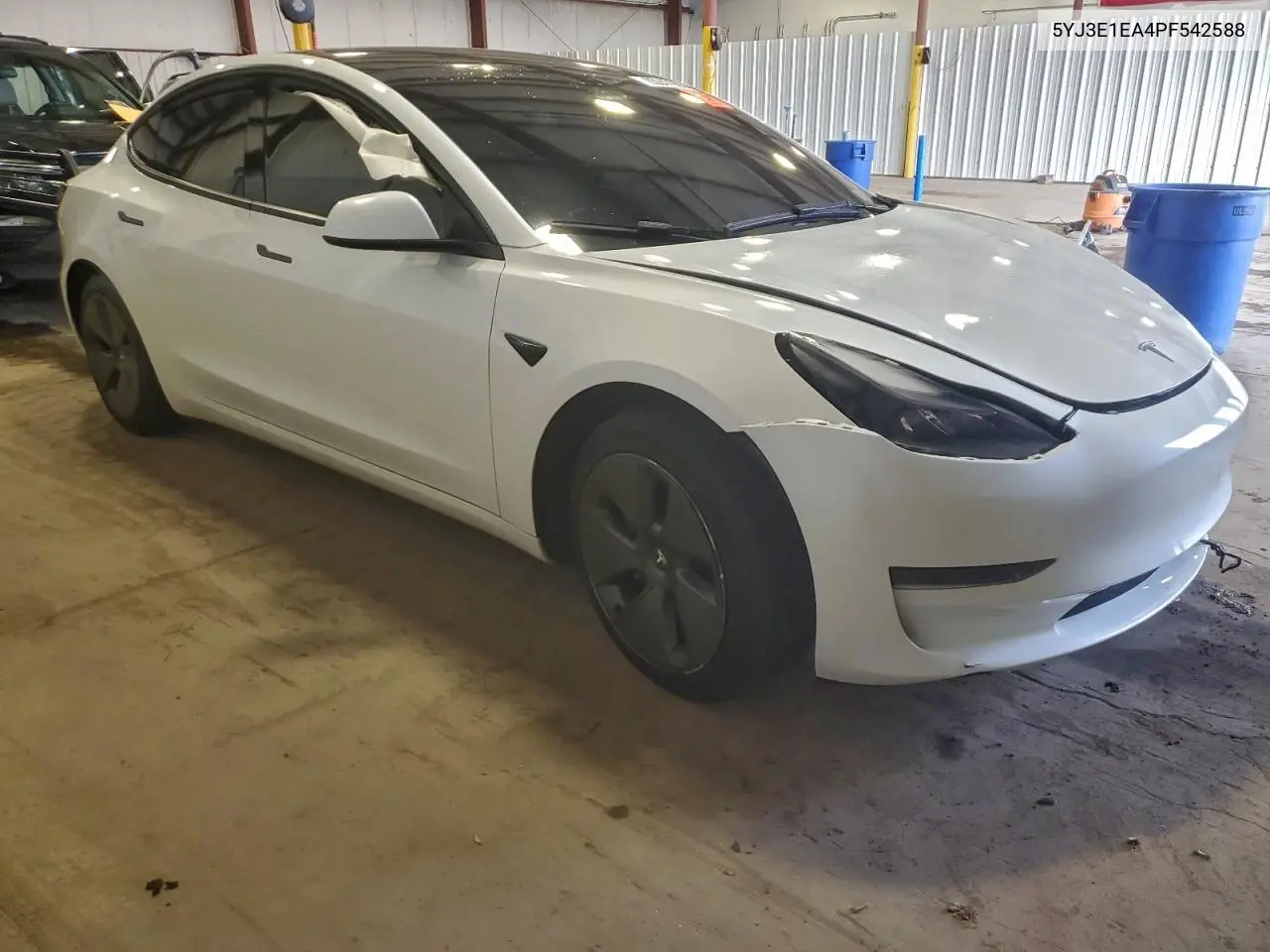 5YJ3E1EA4PF542588 2023 Tesla Model 3