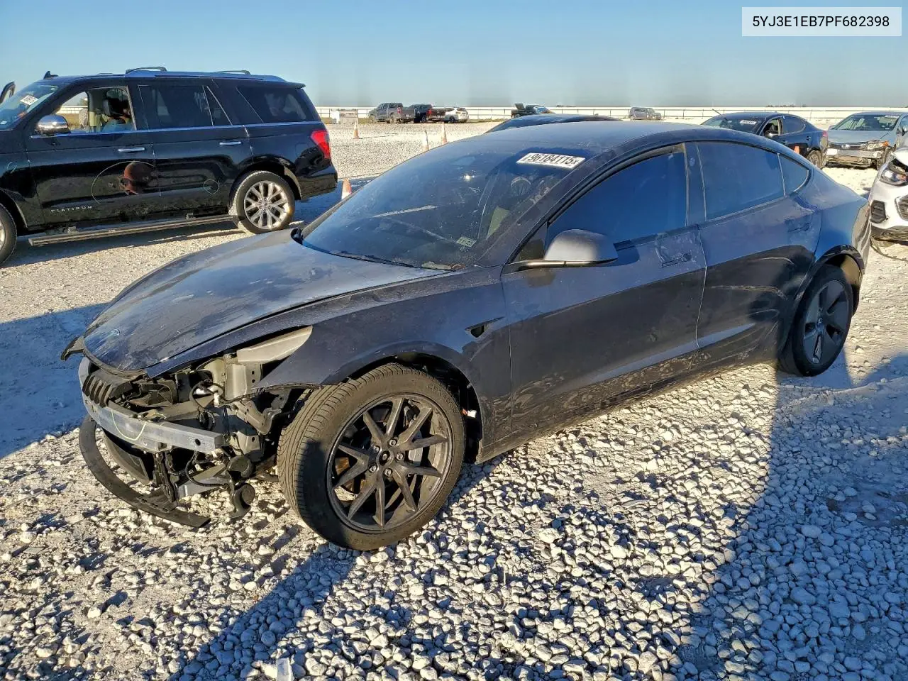 5YJ3E1EB7PF682398 2023 Tesla Model 3
