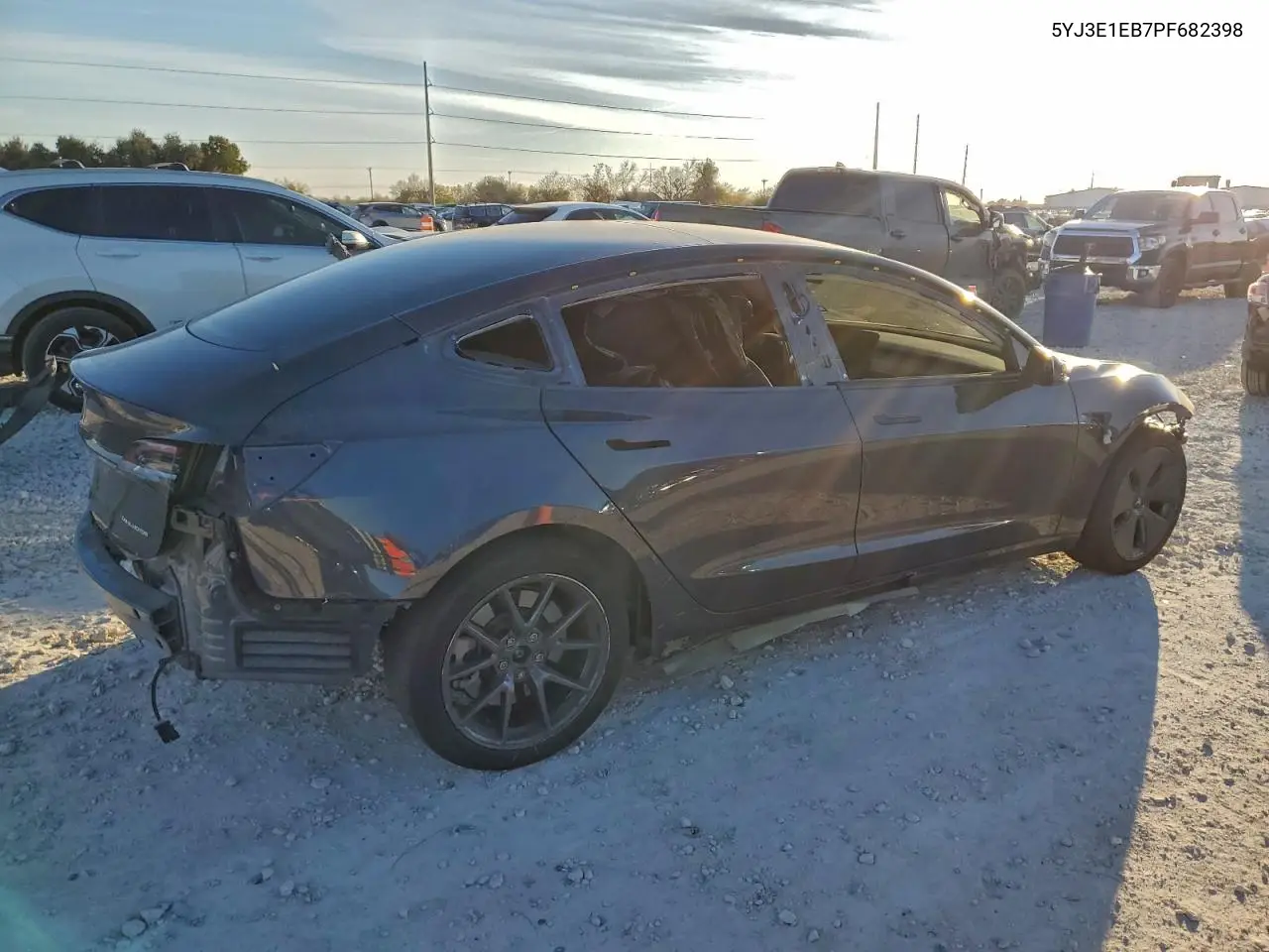 5YJ3E1EB7PF682398 2023 Tesla Model 3