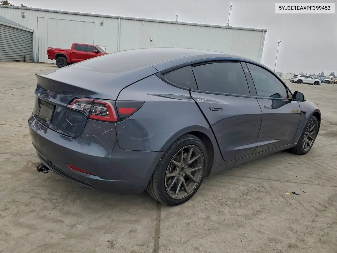 5YJ3E1EAXPF399453 2023 Tesla 3