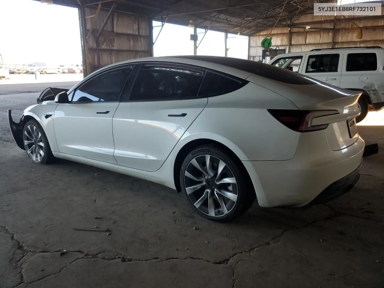 5YJ3E1EB8RF732101 2024 Tesla Model 3