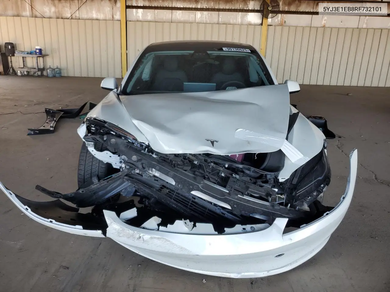 5YJ3E1EB8RF732101 2024 Tesla Model 3