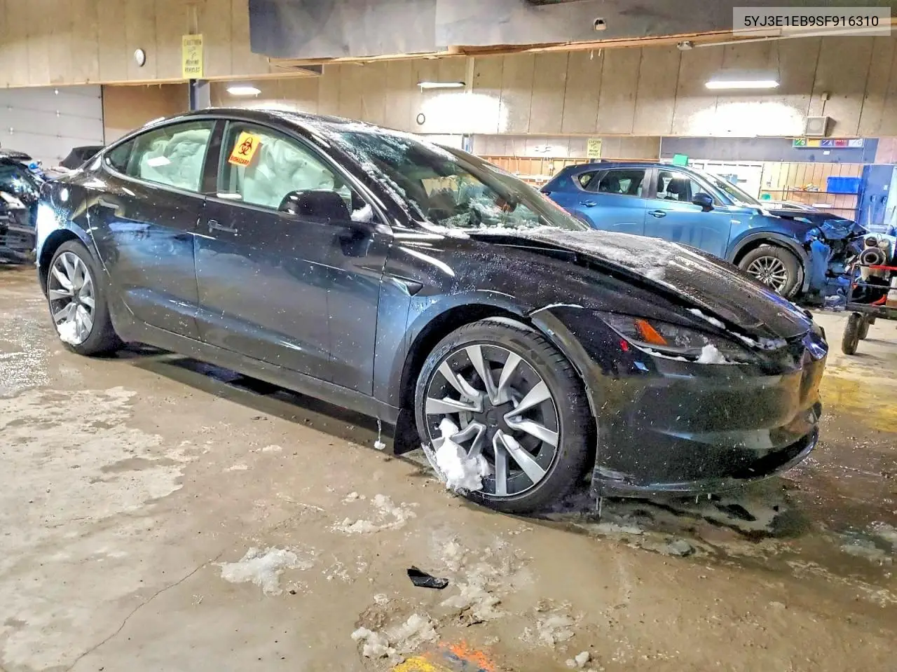 5YJ3E1EB9SF916310 2025 Tesla Model 3