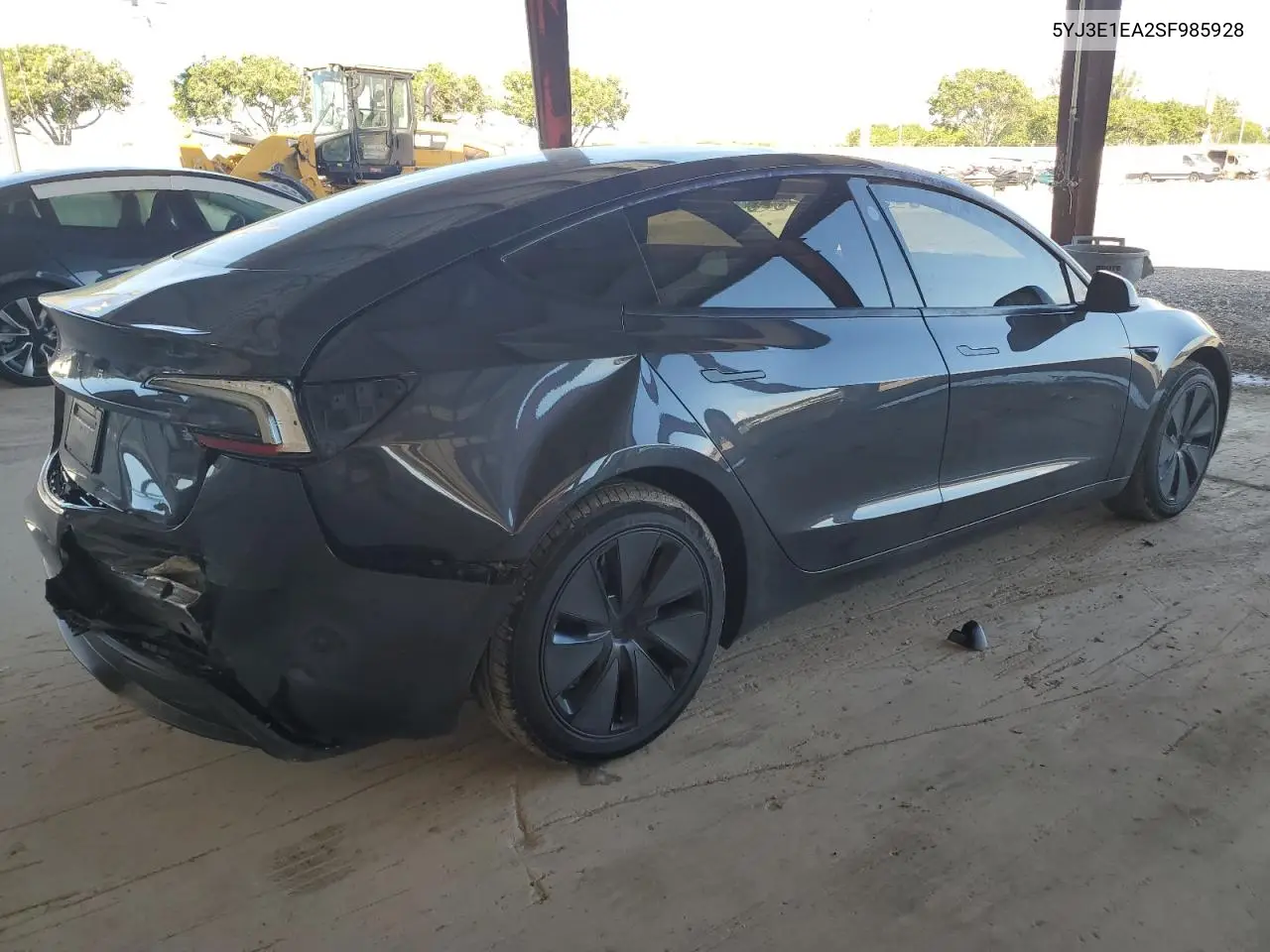 5YJ3E1EA2SF985928 2025 Tesla Model 3