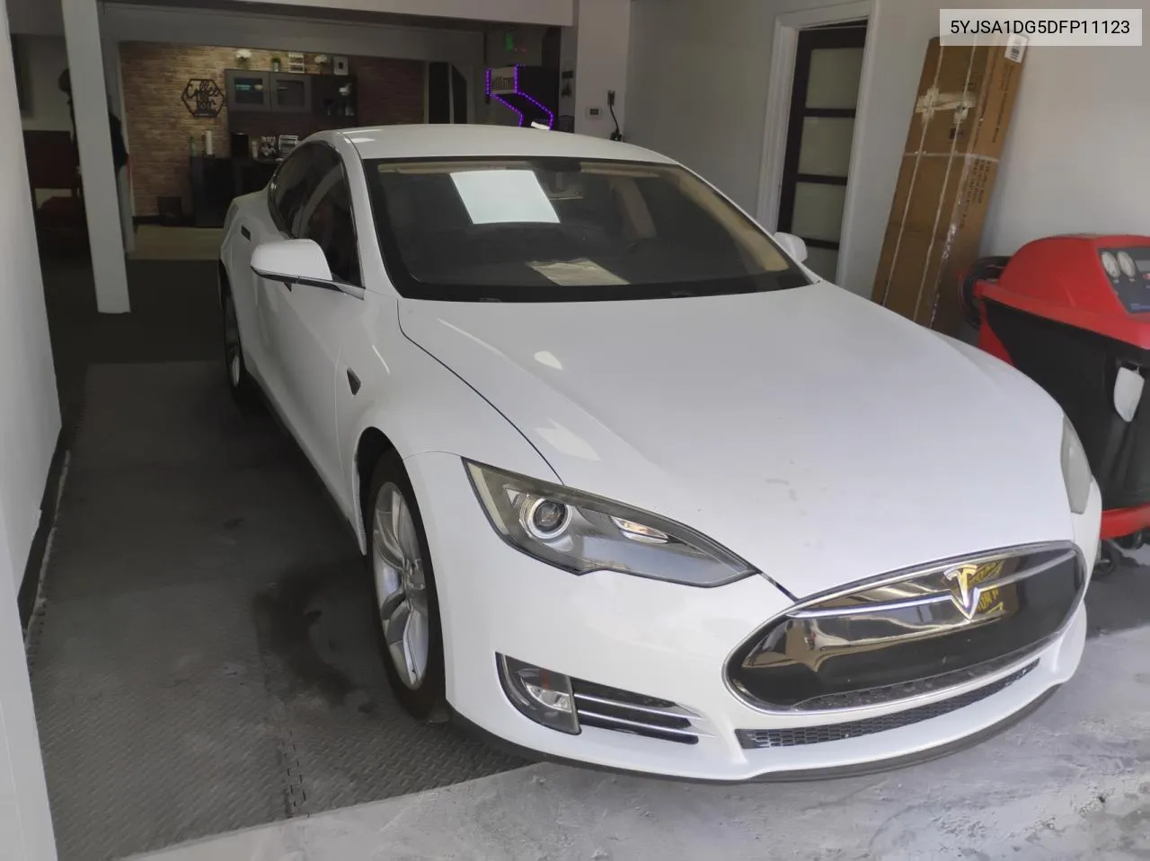 5YJSA1DG5DFP11123 2013 Tesla Model S