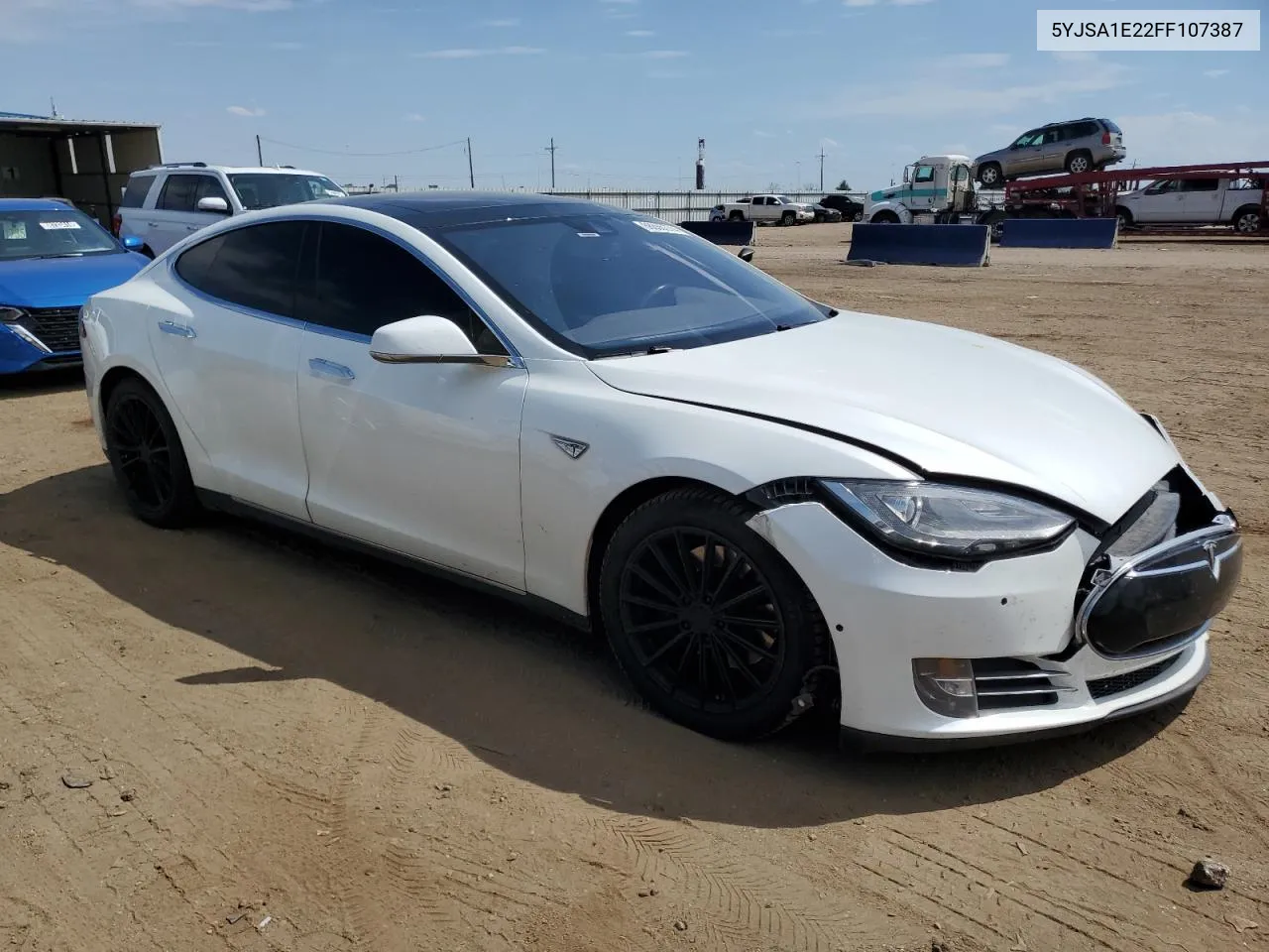 2015 Tesla Model S VIN: 5YJSA1E22FF107387 Lot: 68655374