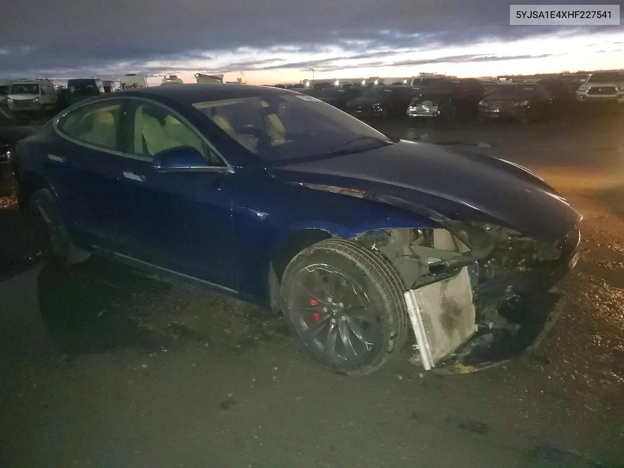 5YJSA1E4XHF227541 2017 Tesla Model S