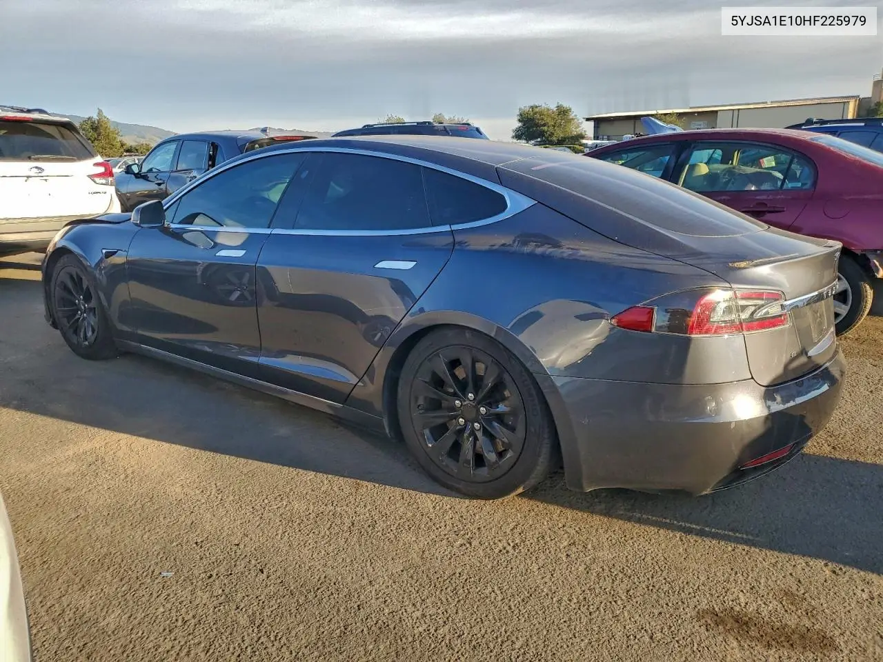 5YJSA1E10HF225979 2017 Tesla Model S