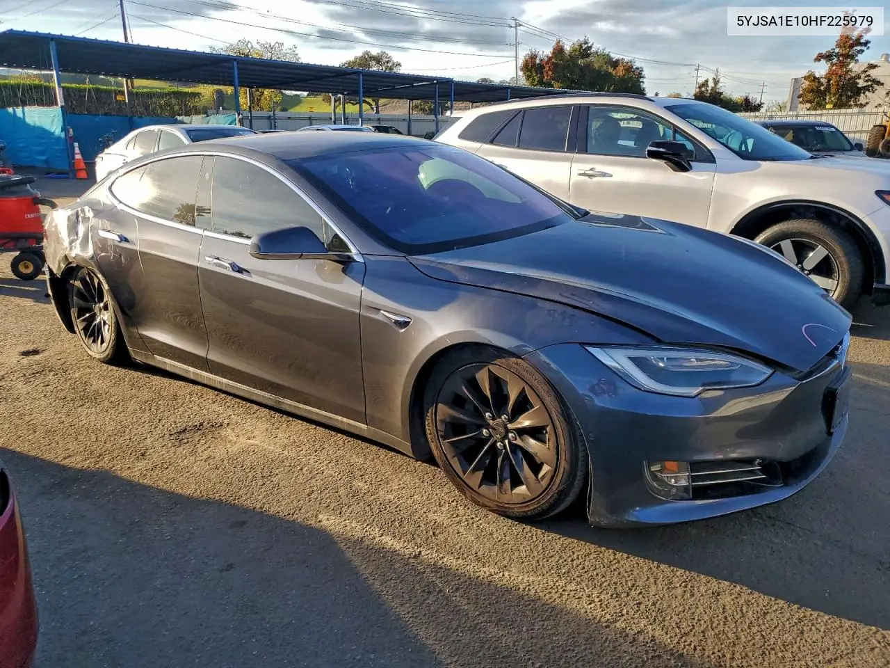 5YJSA1E10HF225979 2017 Tesla Model S