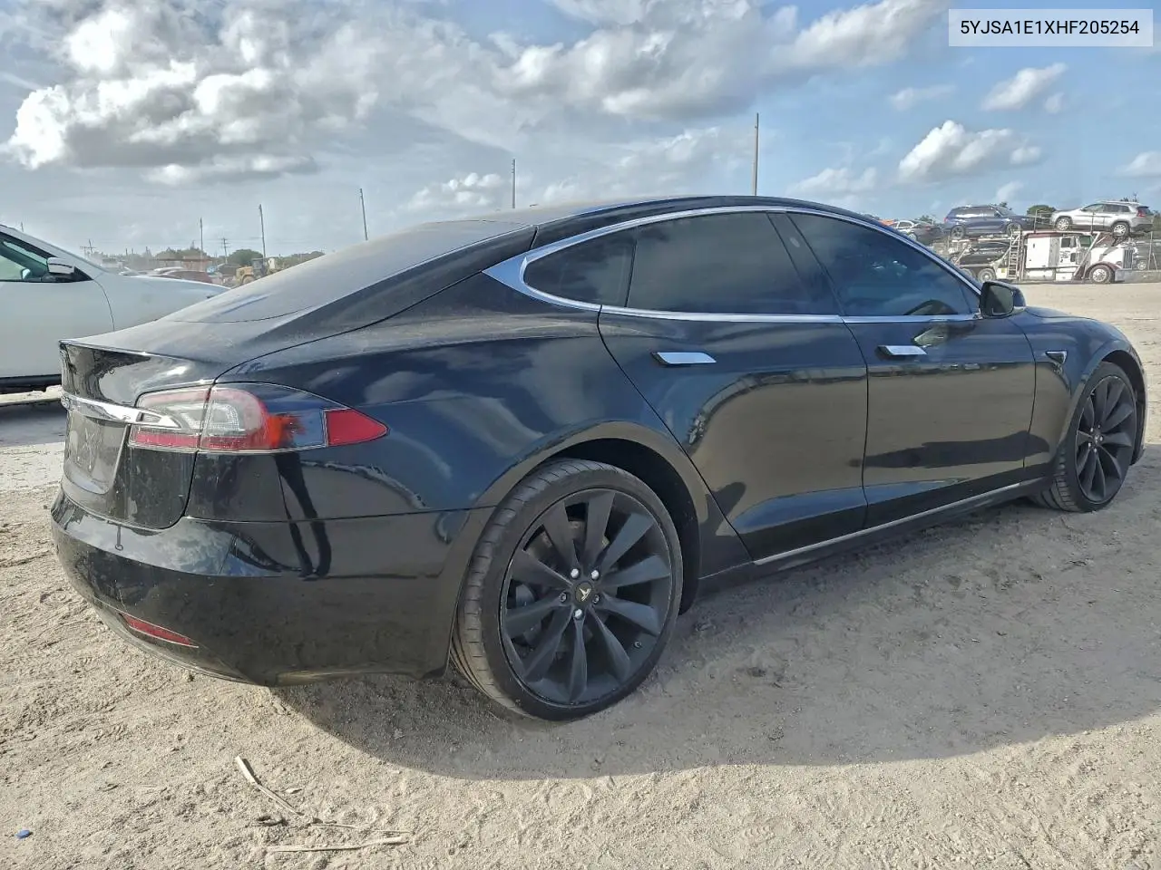 5YJSA1E1XHF205254 2017 Tesla Model S