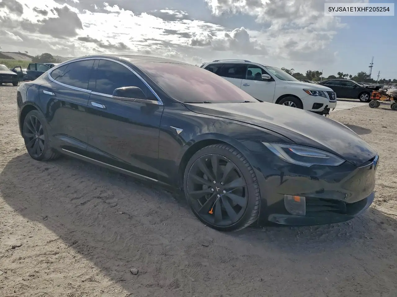 5YJSA1E1XHF205254 2017 Tesla Model S
