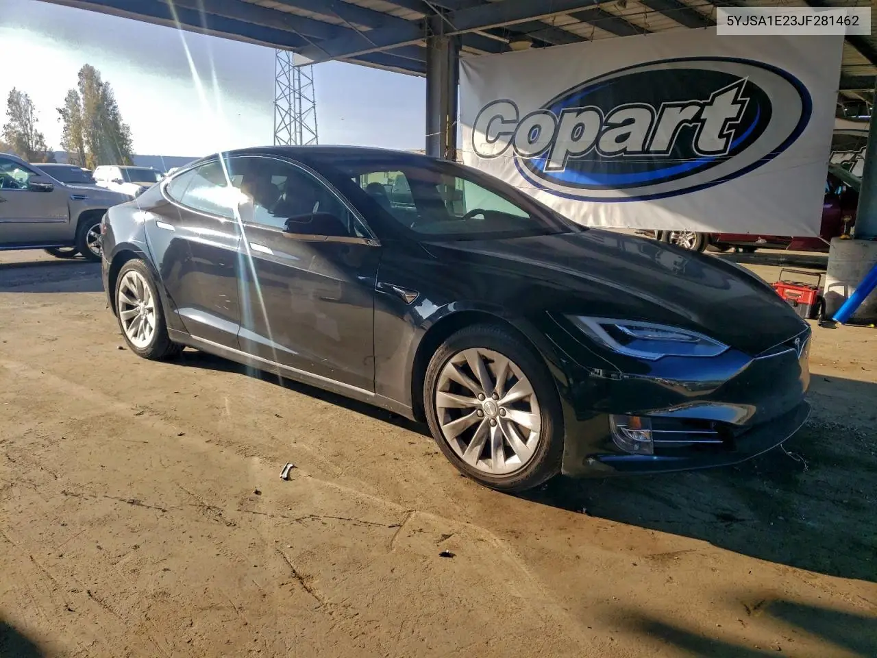5YJSA1E23JF281462 2018 Tesla Model S