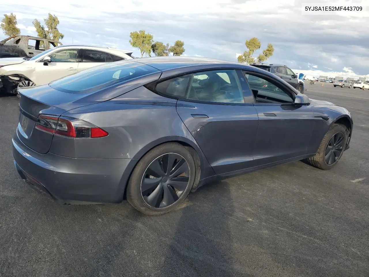 5YJSA1E52MF443709 2021 Tesla Model S