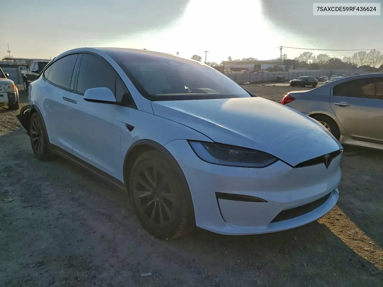 7SAXCDE59RF436624 2024 Tesla Model X
