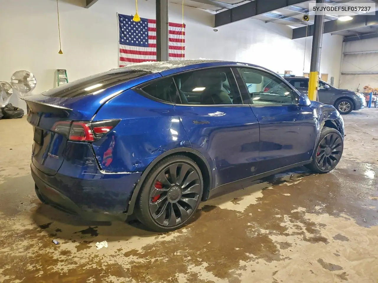 5YJYGDEF5LF057237 2020 Tesla Model Y