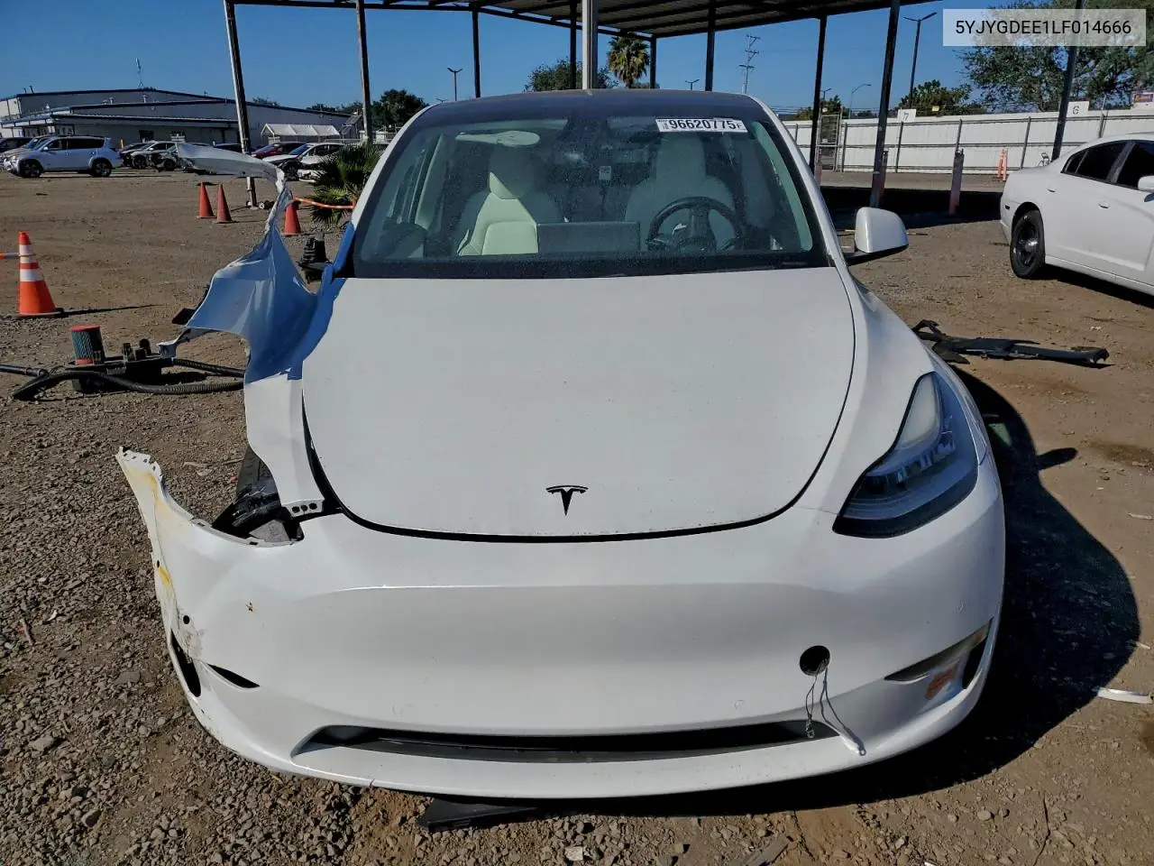 5YJYGDEE1LF014666 2020 Tesla Model Y