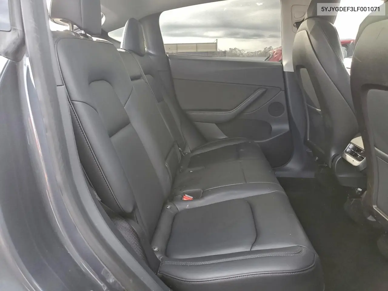 5YJYGDEF3LF001071 2020 Tesla Model Y