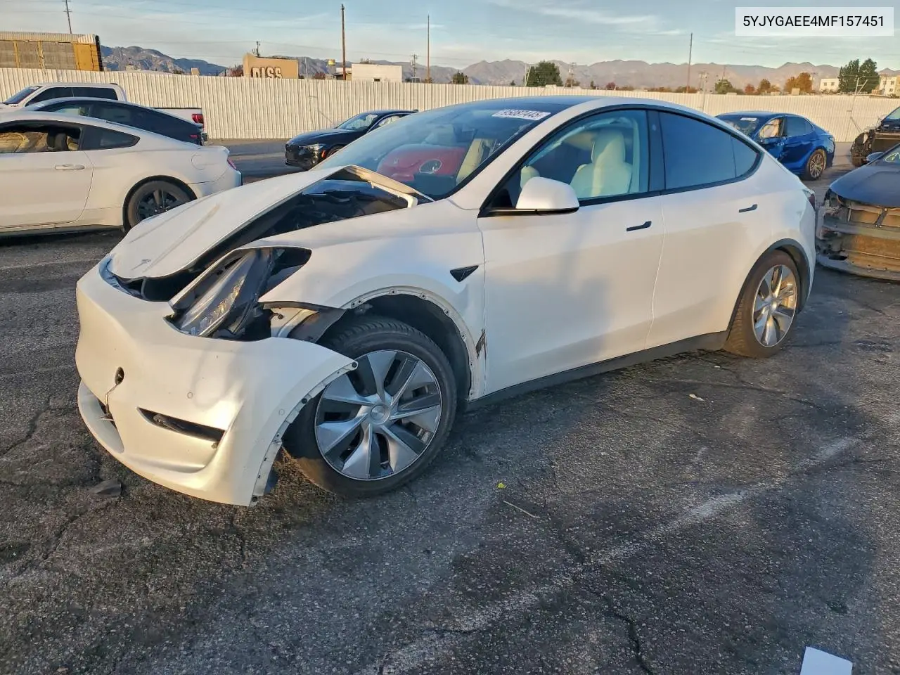 5YJYGAEE4MF157451 2021 Tesla Model Y