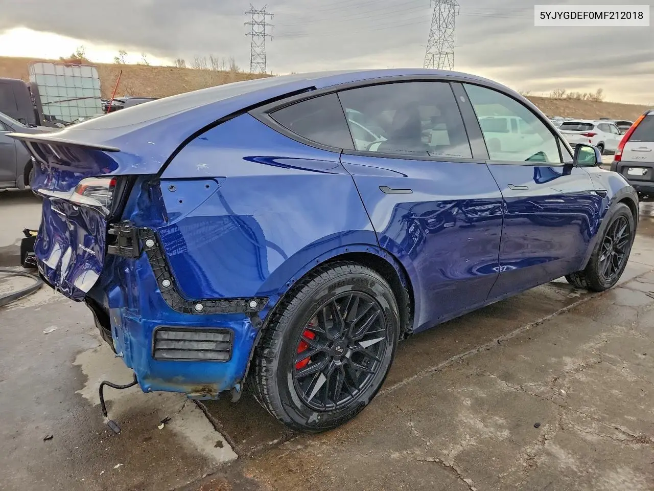 5YJYGDEF0MF212018 2021 Tesla Model Y