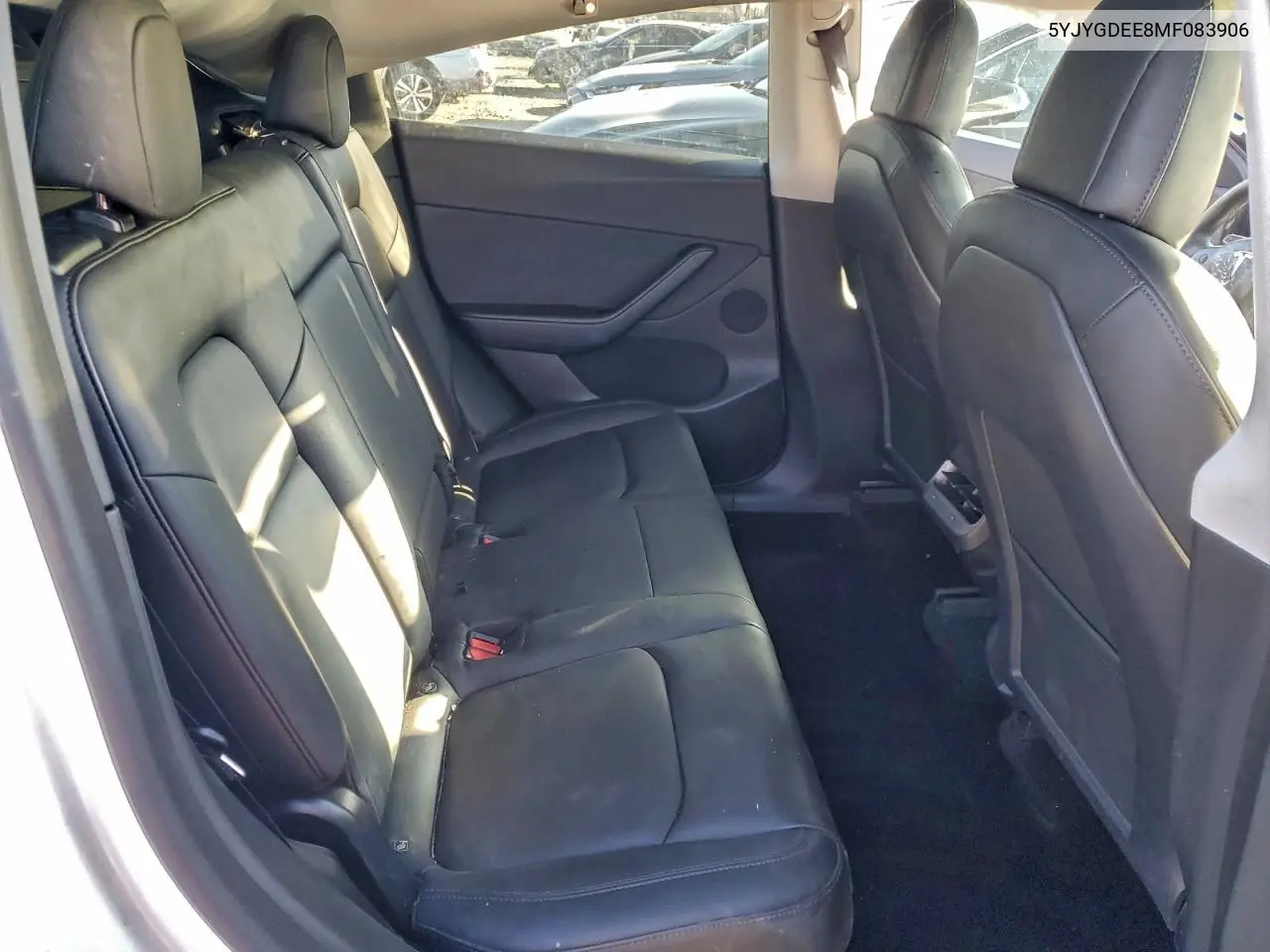 5YJYGDEE8MF083906 2021 Tesla Model Y