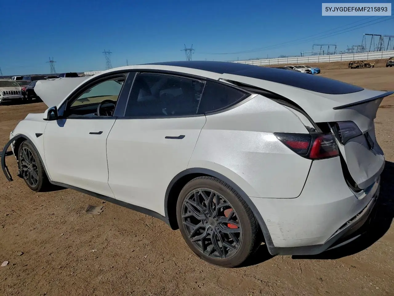5YJYGDEF6MF215893 2021 Tesla Model Y