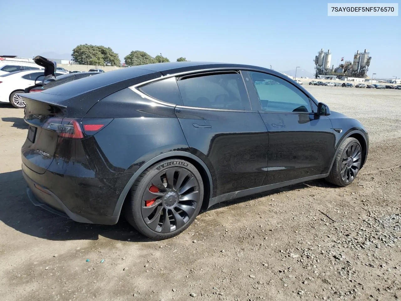 2022 Tesla Model Y VIN: 7SAYGDEF5NF576570 Lot: 69102504