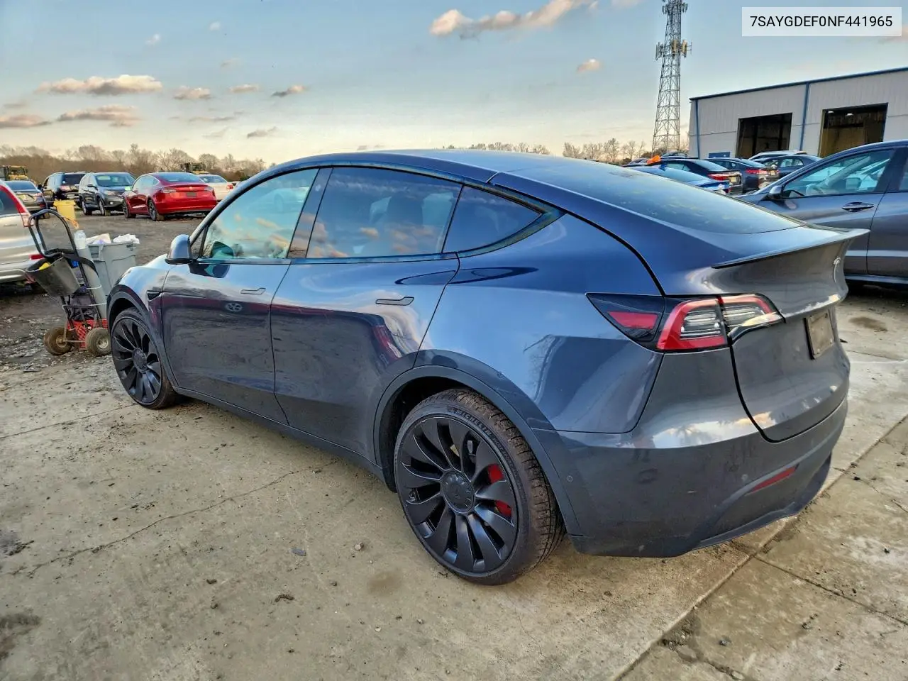 7SAYGDEF0NF441965 2022 Tesla Model Y