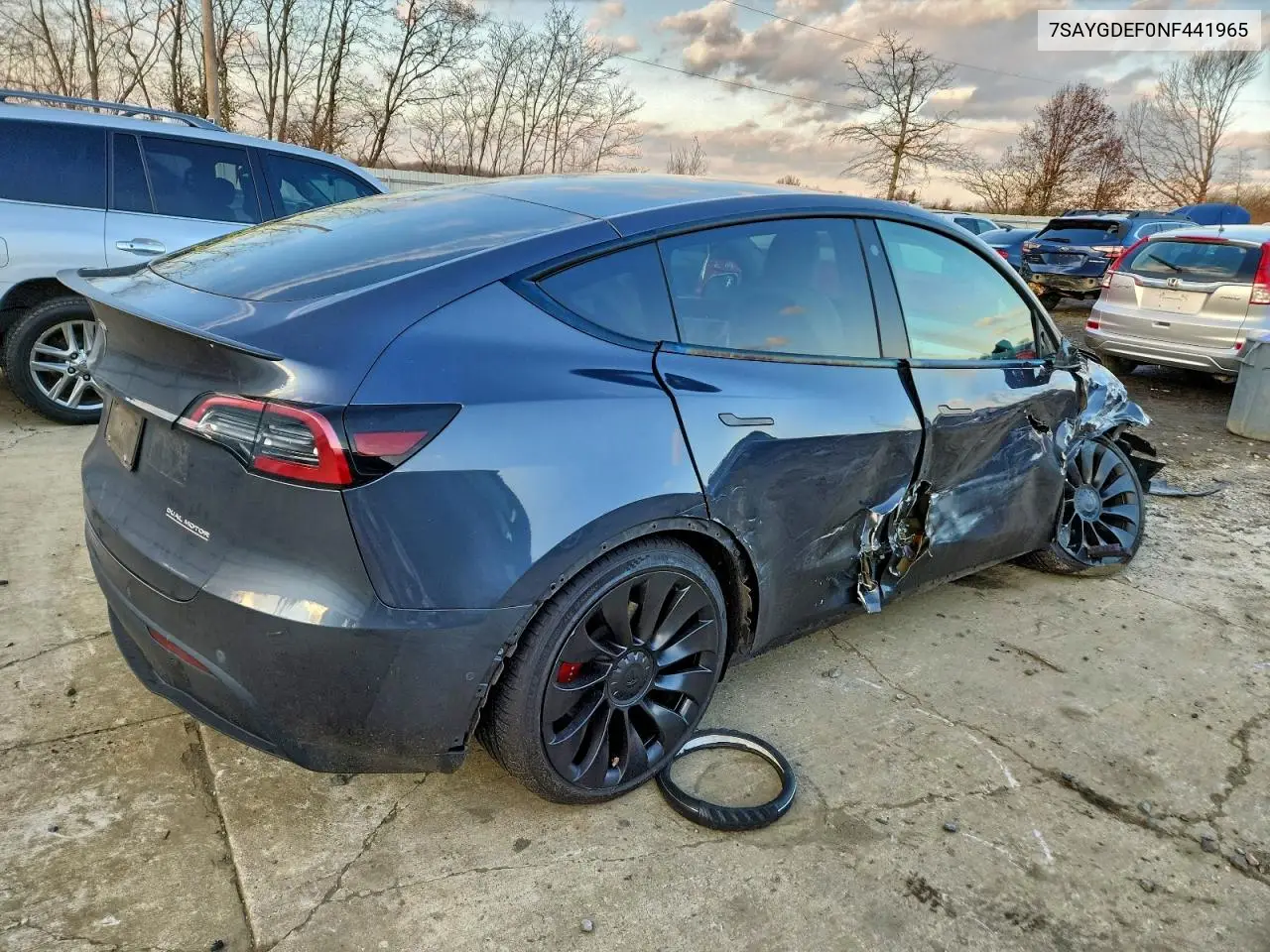 7SAYGDEF0NF441965 2022 Tesla Model Y