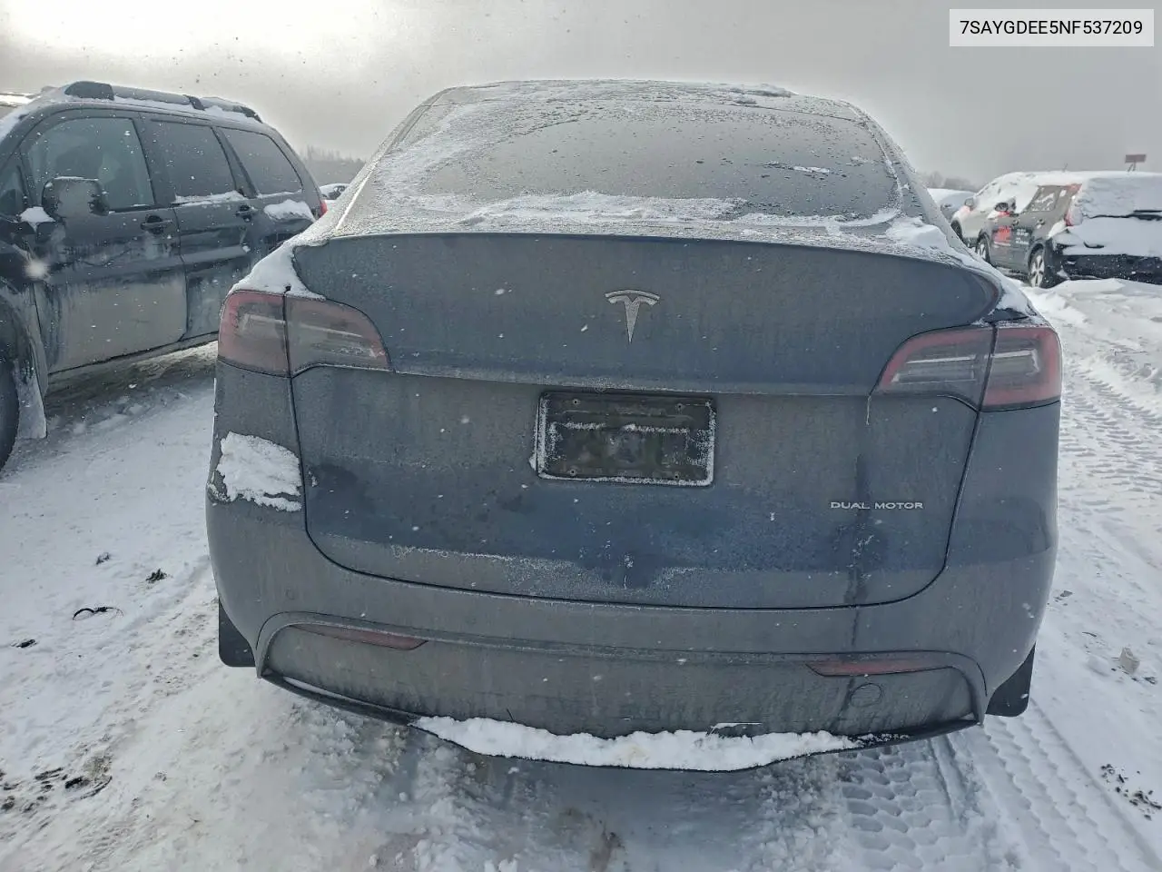 7SAYGDEE5NF537209 2022 Tesla Model Y