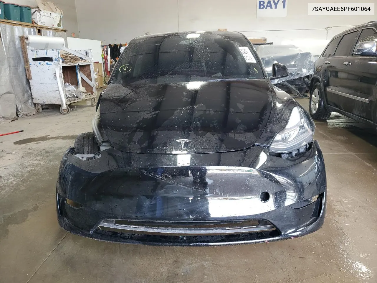 7SAYGAEE6PF601064 2023 Tesla Model Y