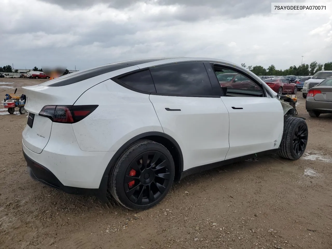 7SAYGDEE0PA070071 2023 Tesla Model Y