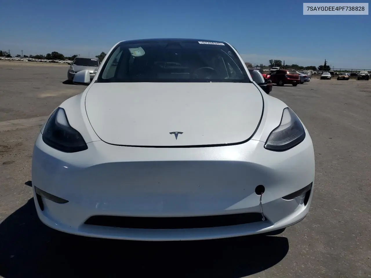 7SAYGDEE4PF738828 2023 Tesla Model Y