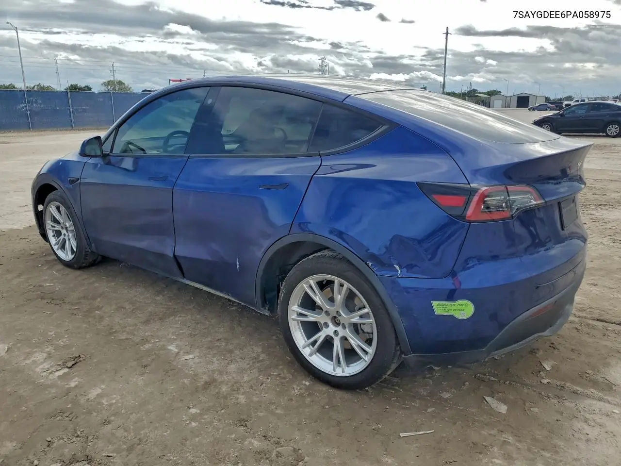 7SAYGDEE6PA058975 2023 Tesla Model Y