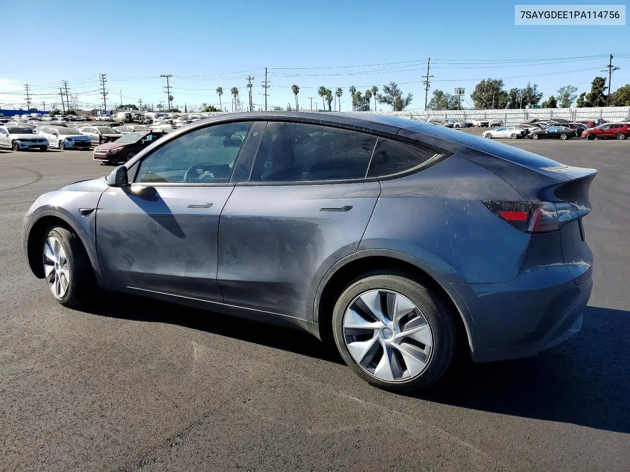 7SAYGDEE1PA114756 2023 Tesla Model Y