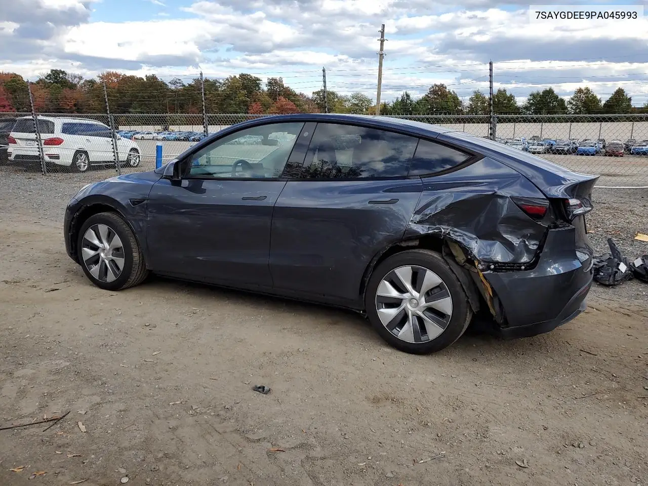 7SAYGDEE9PA045993 2023 Tesla Model Y