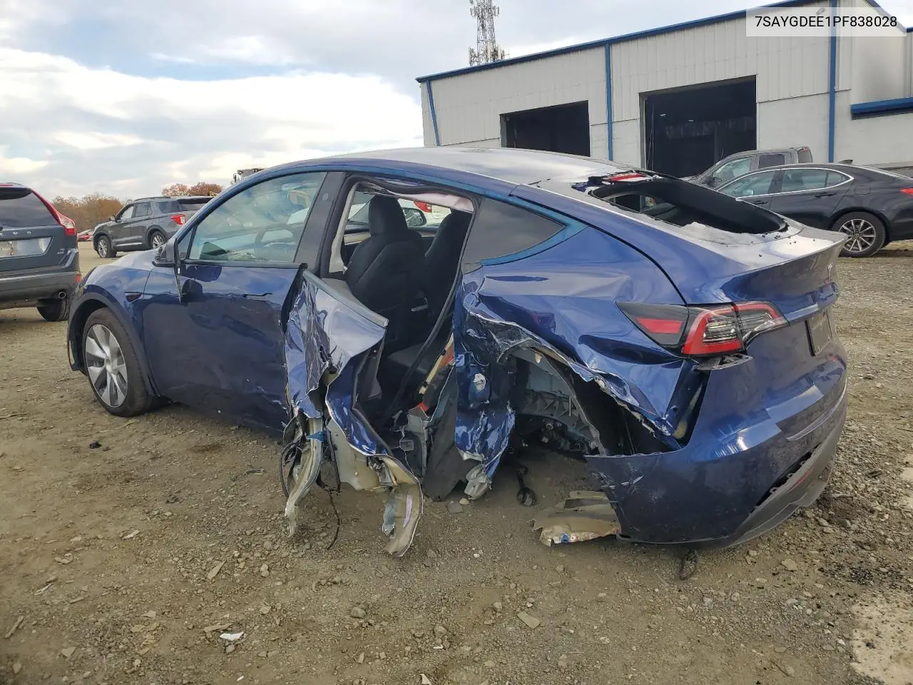 7SAYGDEE1PF838028 2023 Tesla Model Y