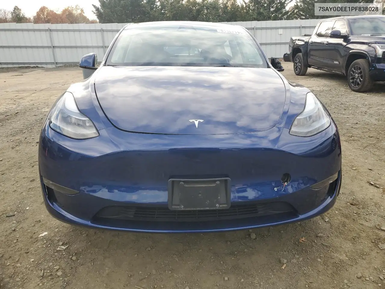 7SAYGDEE1PF838028 2023 Tesla Model Y