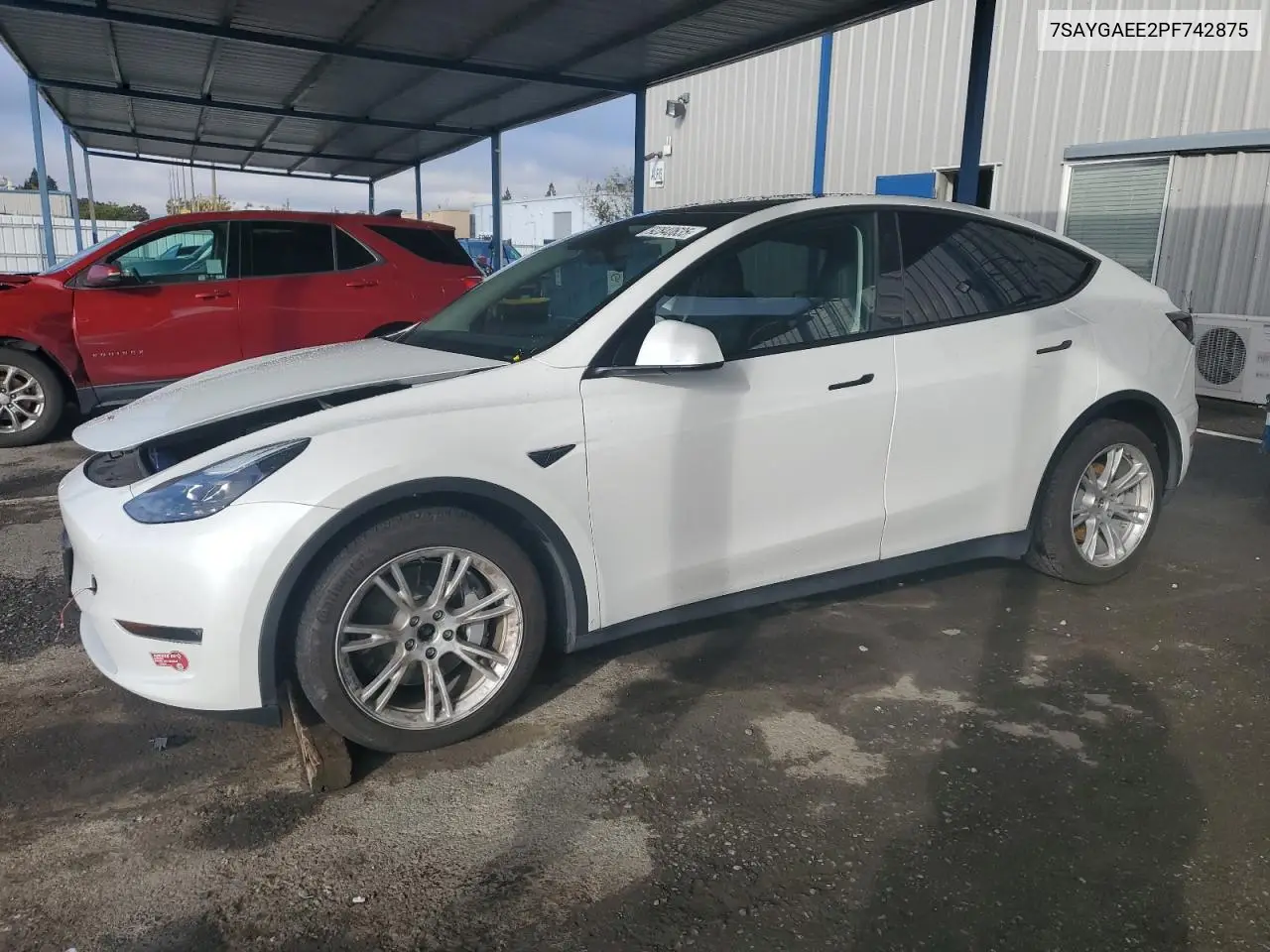 7SAYGAEE2PF742875 2023 Tesla Model Y