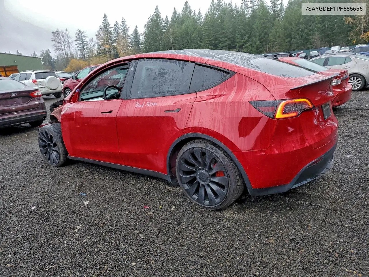 7SAYGDEF1PF585656 2023 Tesla Model Y
