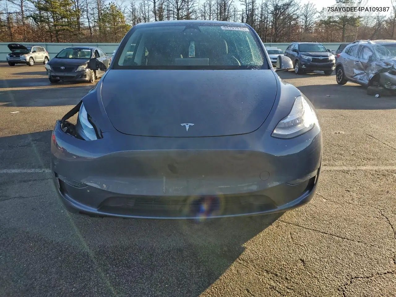 7SAYGDEE4PA109387 2023 Tesla Model Y