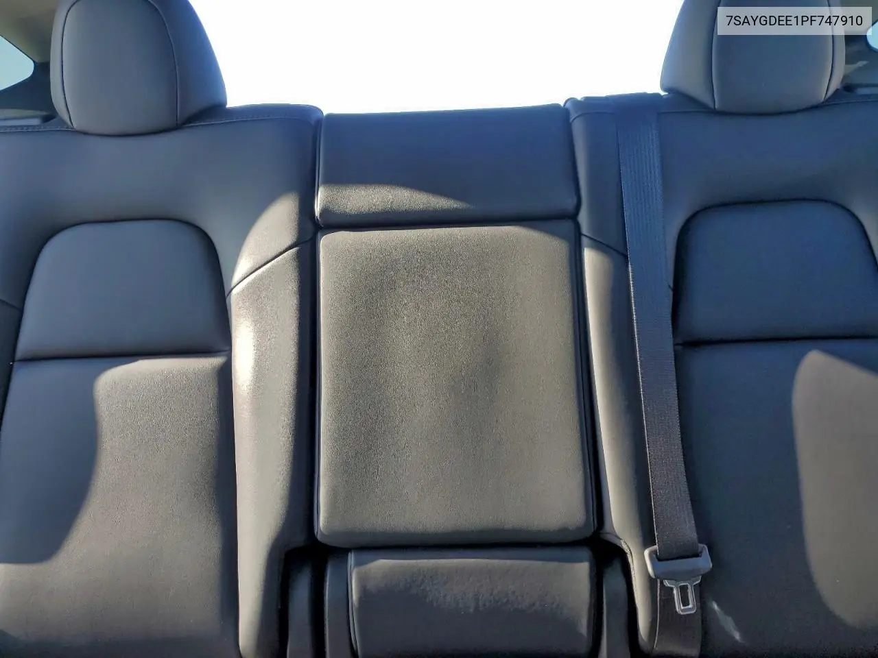 7SAYGDEE1PF747910 2023 Tesla Model Y