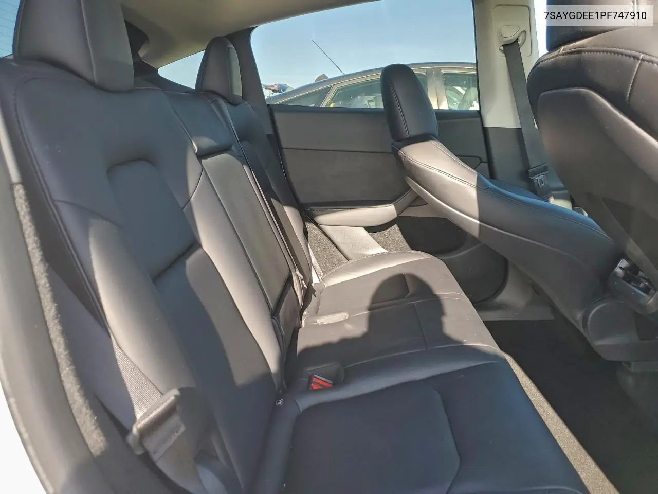 7SAYGDEE1PF747910 2023 Tesla Model Y