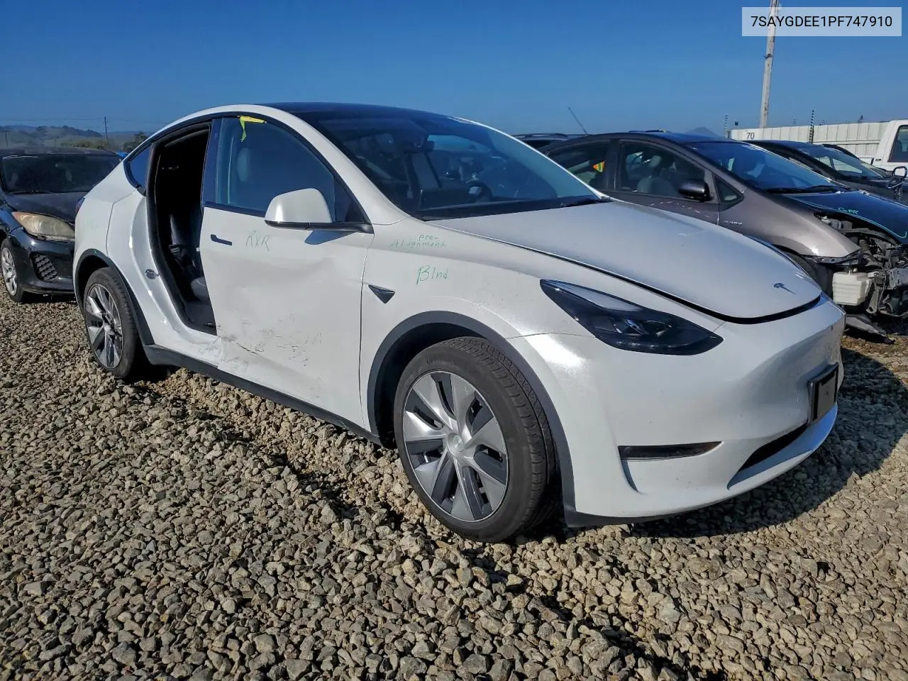7SAYGDEE1PF747910 2023 Tesla Model Y
