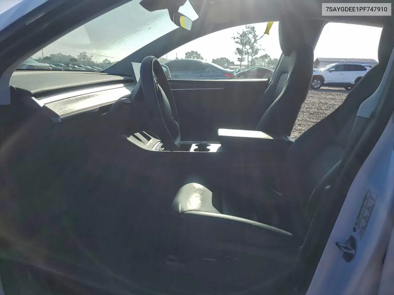 7SAYGDEE1PF747910 2023 Tesla Model Y