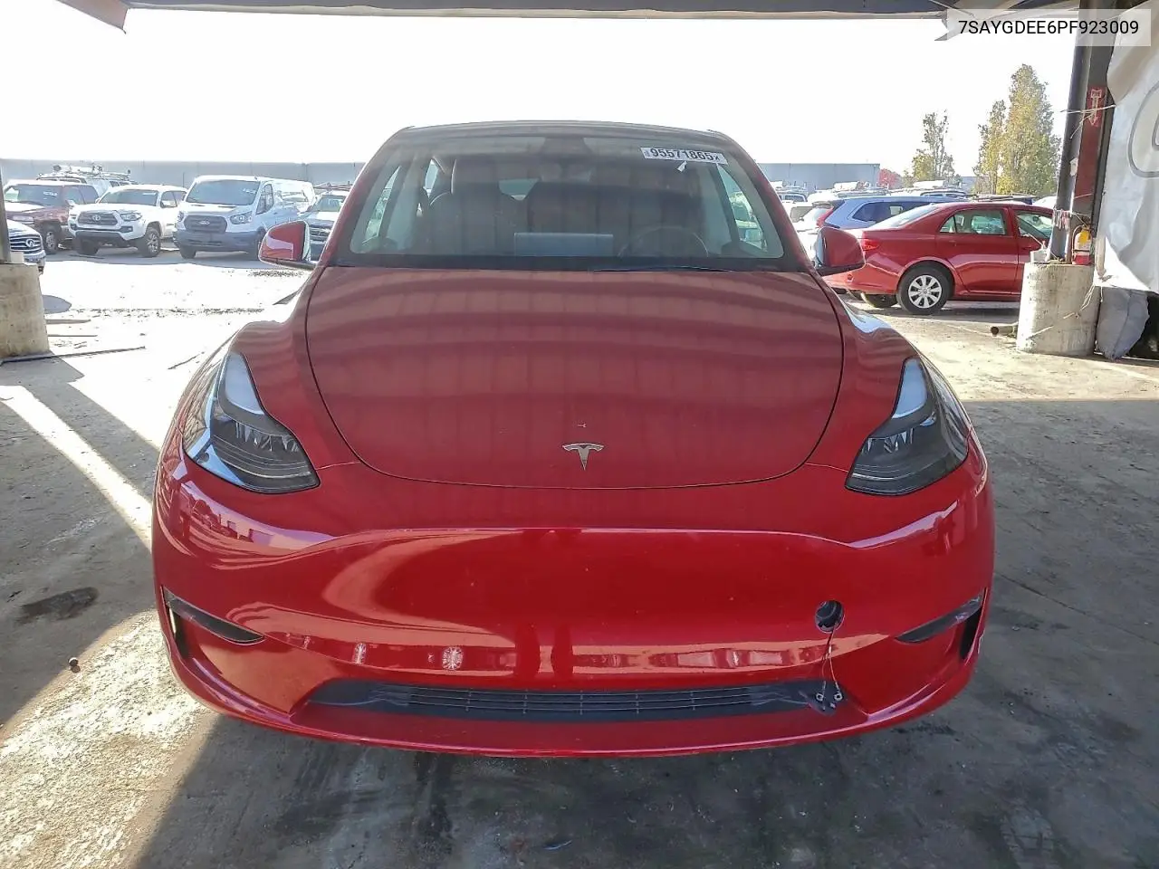 7SAYGDEE6PF923009 2023 Tesla Model Y