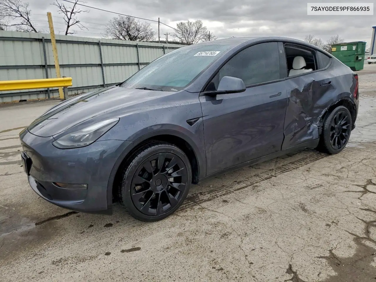 7SAYGDEE9PF866935 2023 Tesla Model Y