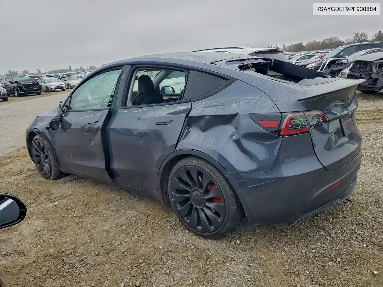 7SAYGDEF9PF930884 2023 Tesla Model Y