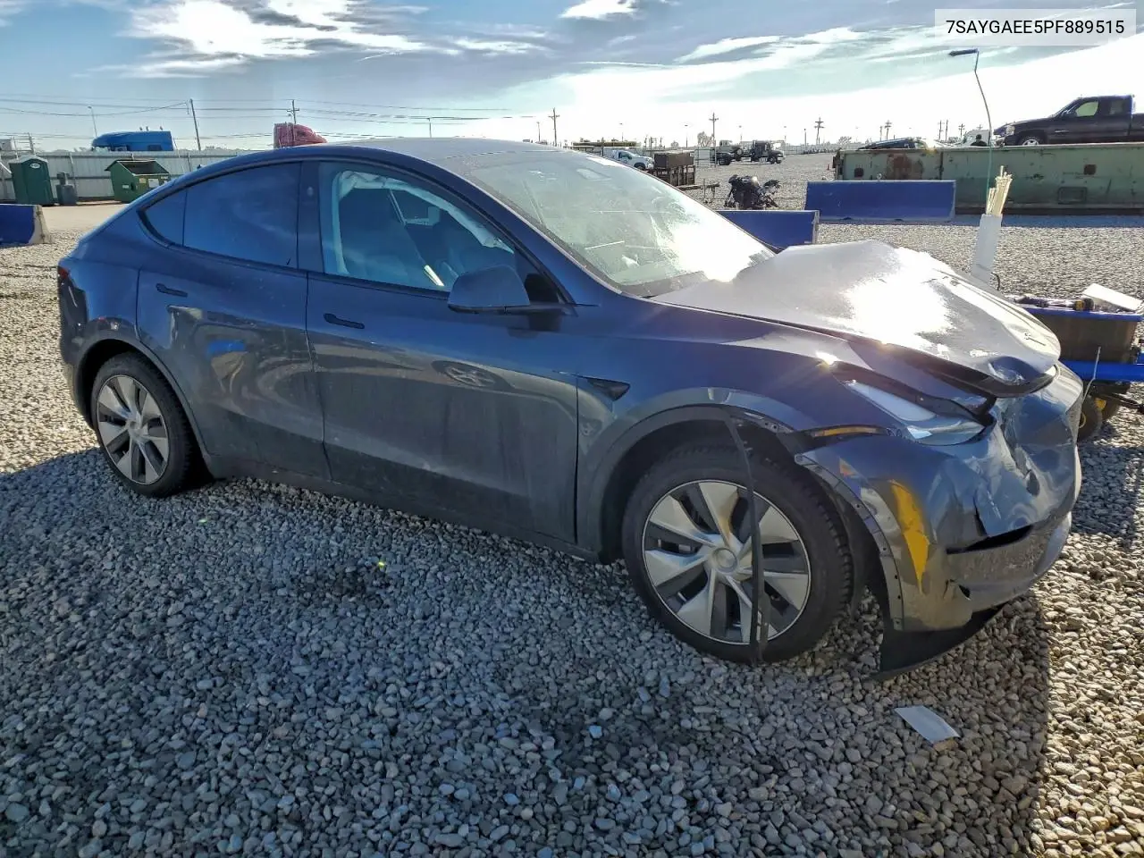 7SAYGAEE5PF889515 2023 Tesla Model Y