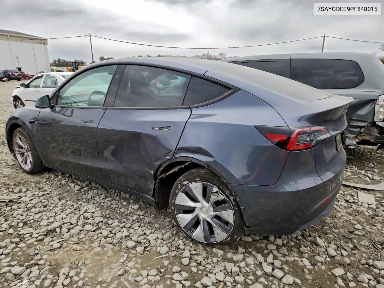 7SAYGDEE9PF848015 2023 Tesla Model Y